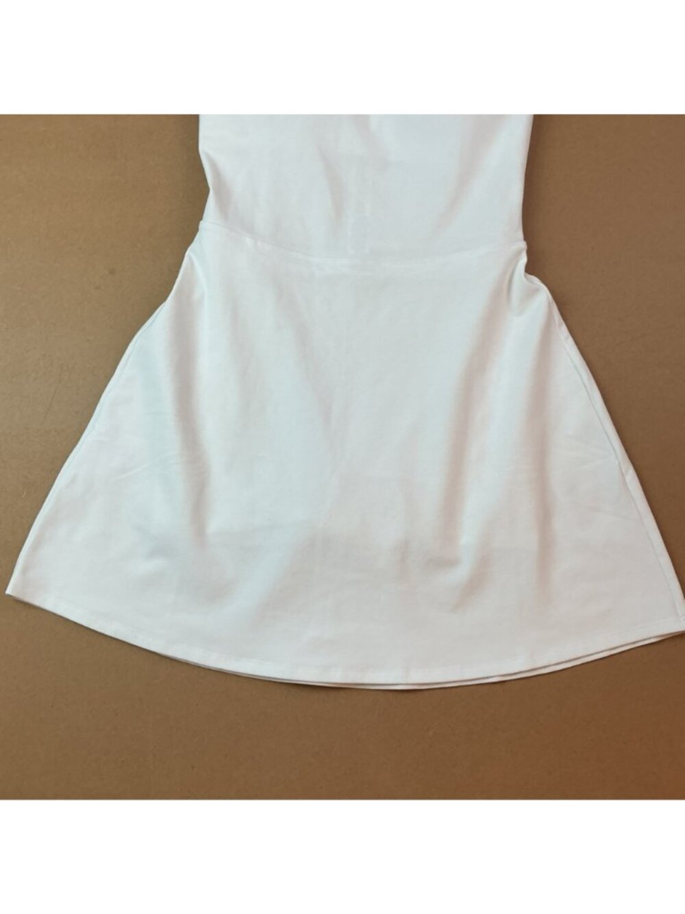 Alo Alosoft Courtside Tennis Dress Womens XS Built-In Shorts Athletic - Picture 8 of 11